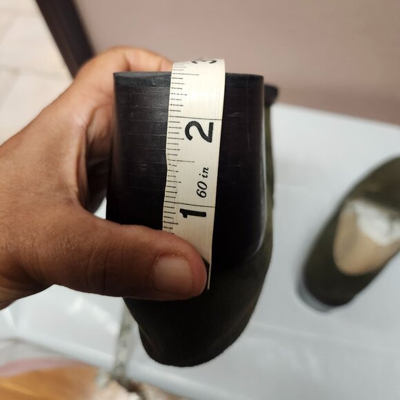 Enzo Angiolini green suede heels- Size 6.5 - Picture 6 of 7